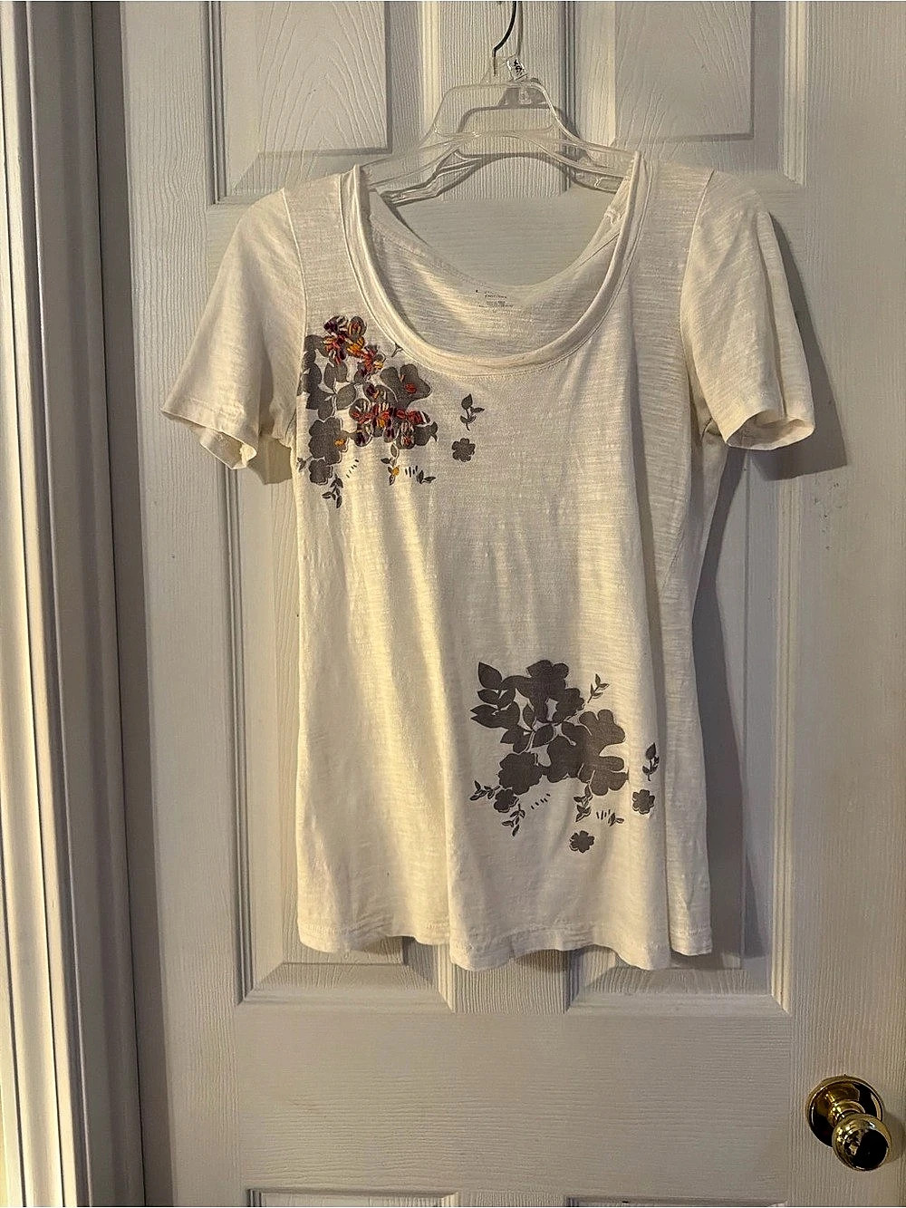 LOFT Floral Graphic Short Sleeve Tee Size Small